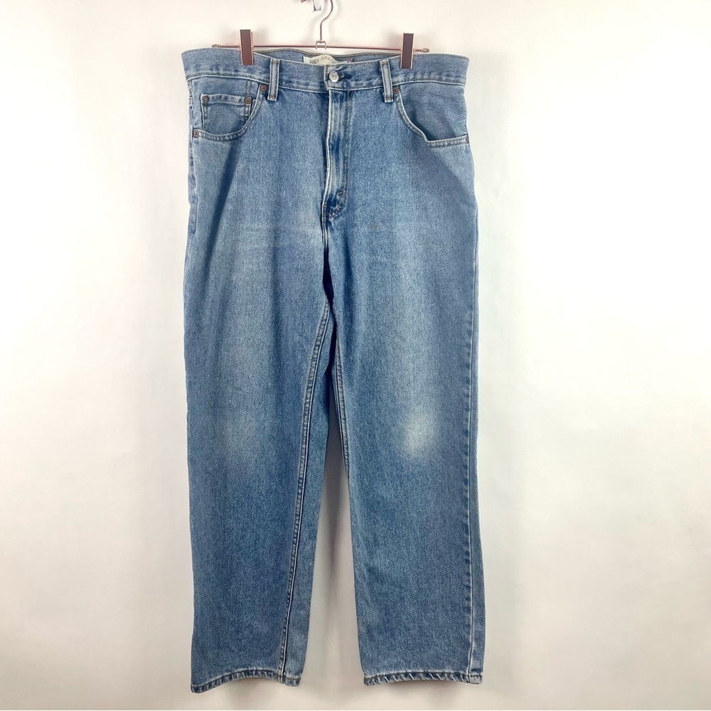 Levi's Jeans Men's 550 Relaxed Fit Medium Wash 100%‎ Cotton Size 36 X 30